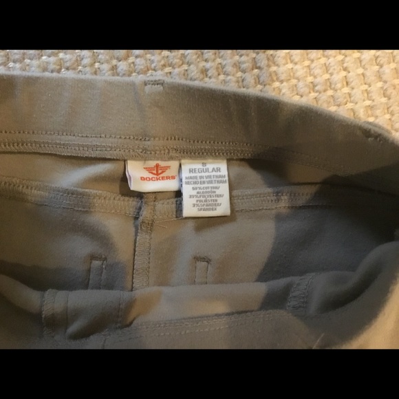 Girls Tan Leggings, Dockers, Size 8 - Picture 3 of 3